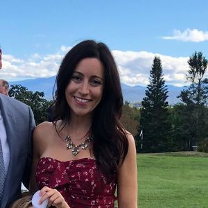 Meet your Posher, Valerie